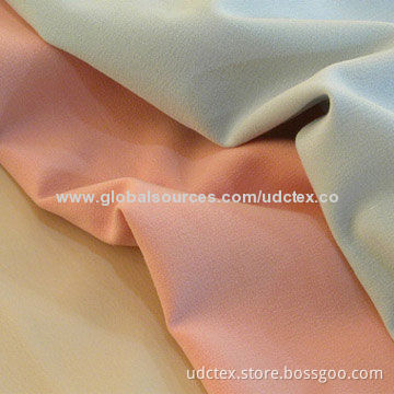 Warp/Weft Stretch and Bi-stretch Fabric, Weighs 200 to 250gsm